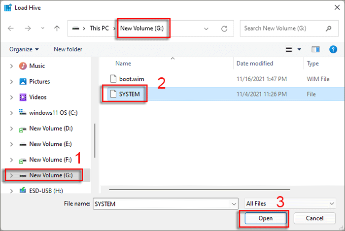 select extracted system to open in load hive windows